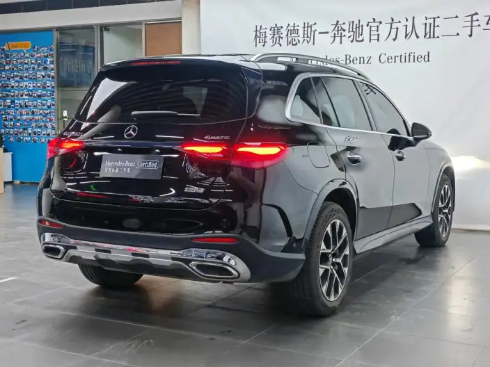 Mercedes-Benz GLC 2024 Model Facelift GLC 260 L 4MATIC Luxury Model 5 seat – фото 6