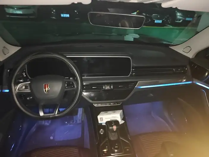 Hongqi HS5 2022 Model Facelift 2.0T Smart Flag Enjoy Edition – фото 5
