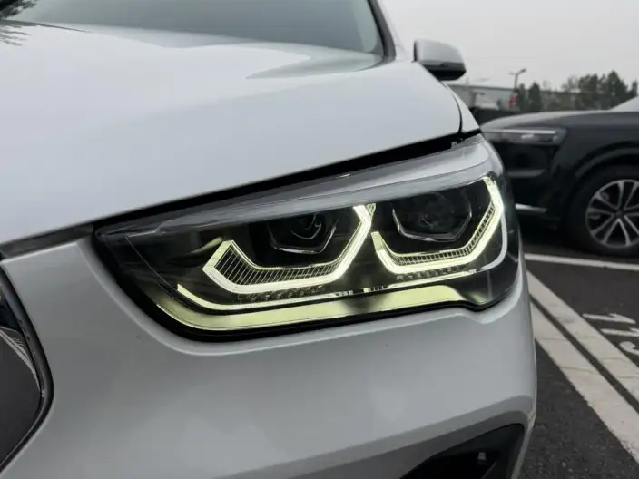BMW X1 2022 Model sDrive25Li Leading Model – фото 8