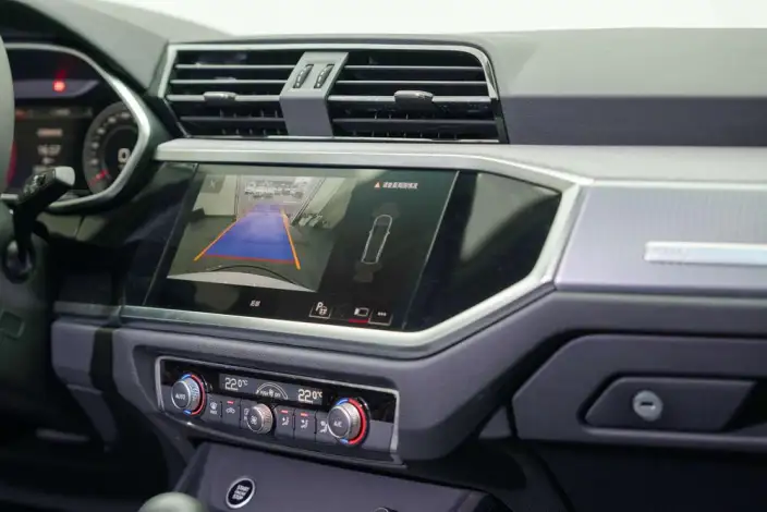 AUDI Q3 2024 Model 40 TFSI Fashion Dynamic Model – фото 9