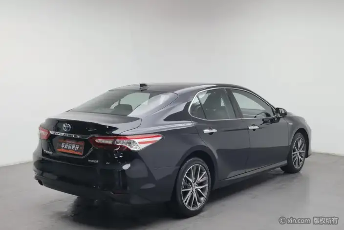 Toyota Camry 2021 Model Hybrid 2.5HG Deluxe Edition