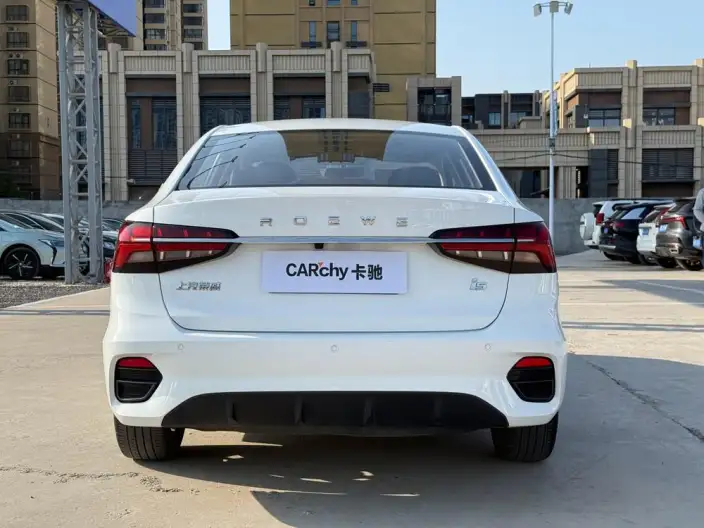 Roewe i5 2021 Model 1.5L CVT Platinum edition – фото 5