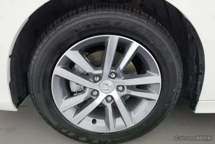 Honda Civic 2022 Model 240TURBO CVT Dynamic Edition – фото 8