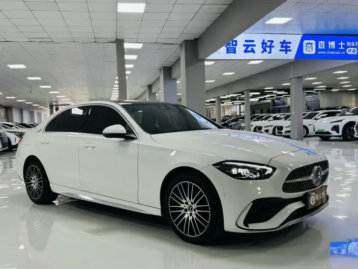 Mercedes-Benz C-Class 2025 Model C 260 L Sports Edition – фото 3
