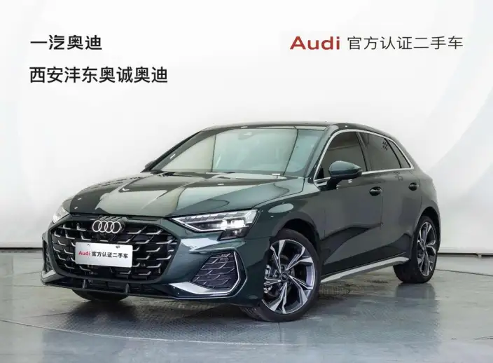 Audi A3 2025 Model Sportback 35 TFSI Continental Flying Spur Exclusive Model