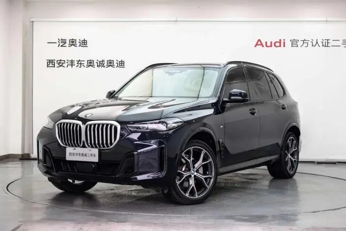 BMW X5 2026 Model xDrive30Li Exclusive Model M Sports Night Set – фото 1