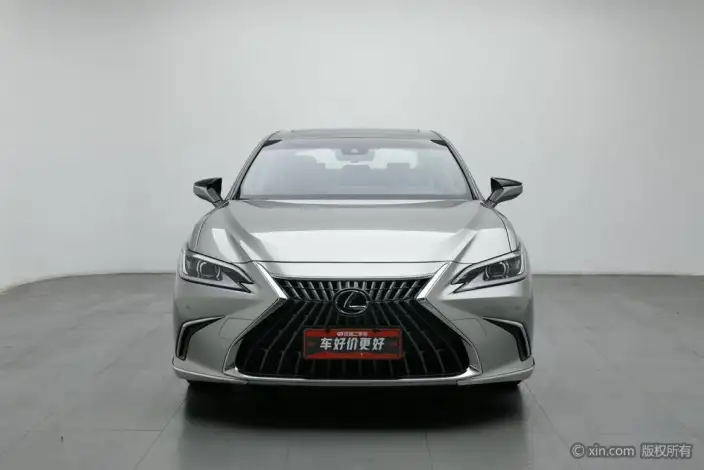 Lexus ES 2024 Model 200 Premium