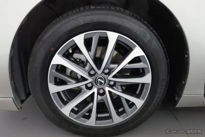 Lexus ES 2024 Model 200 Premium – фото 10