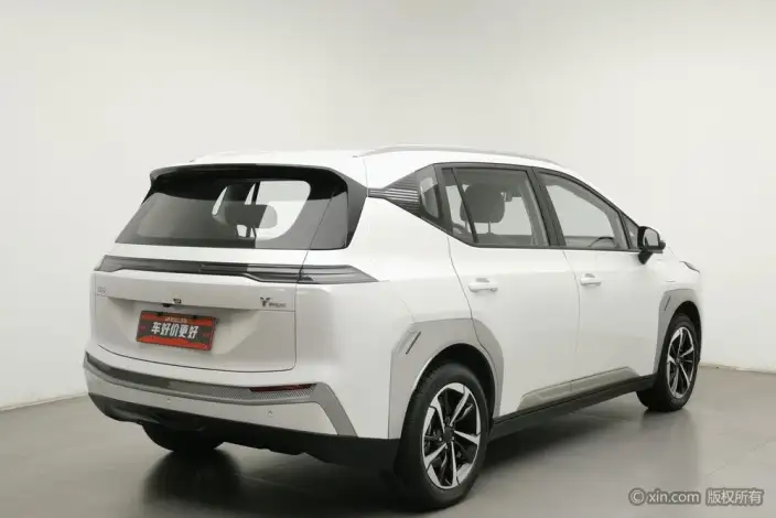 AION Y 2025 Model Plus 510 Smart Edition