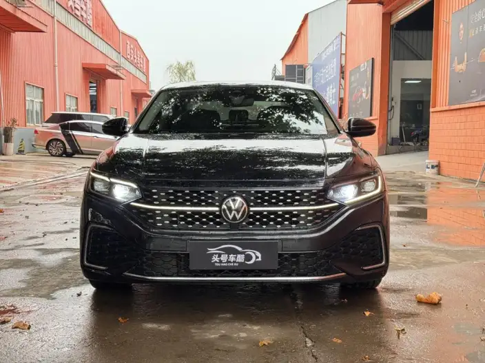 Volkswagen Passat 2022 Model 330TSI Starry sky Deluxe Edition