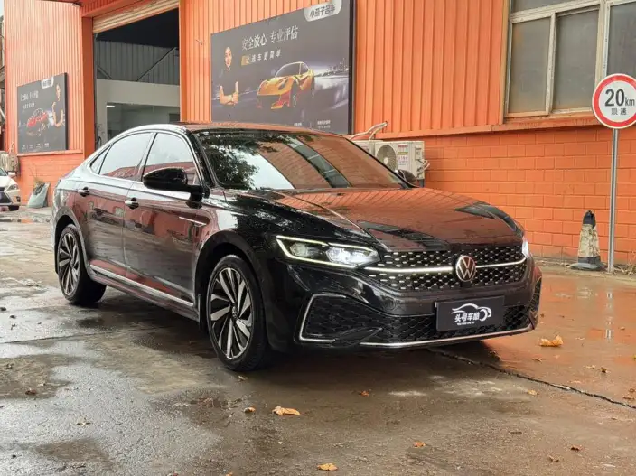 Volkswagen Passat 2022 Model 330TSI Starry sky Deluxe Edition