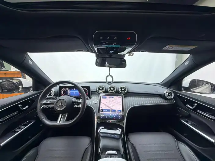 Mercedes-Benz C-Class 2023 Model C 260 L Sports Edition – фото 10