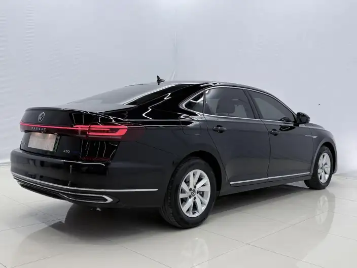 Volkswagen Passat PHEV 2025 Model 430PHEV Hybrid Business Edition – фото 6