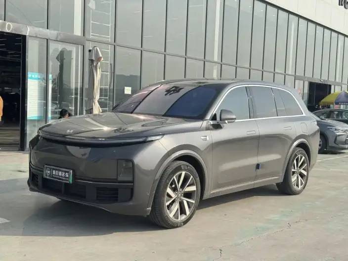 Li Auto L8 2023 Model Pro Edition