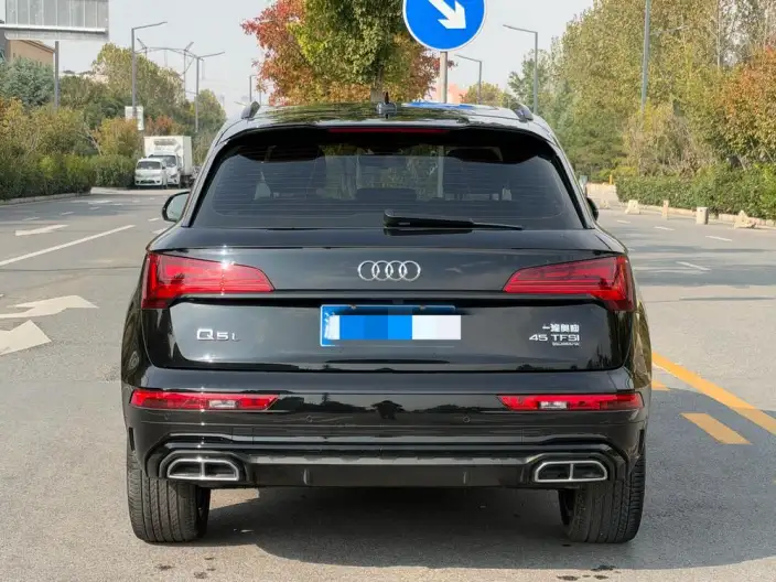 Audi Q5L 2024 Model 45TFSI Luxury Dynamic Model