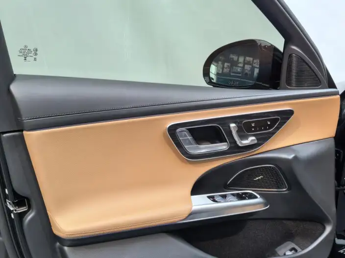 Mercedes-Benz E-Class 2024 Model E 300 L Fashion Model sedan – фото 7