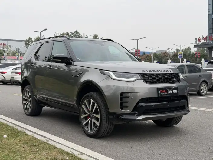 Land Rover Discovery 2023 Model 360PS R-Dynamic SE