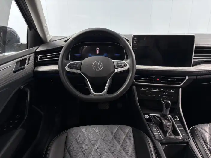 Volkswagen Sagitar 2023 Model 280TSI DSG Superior Edition Plus – фото 9