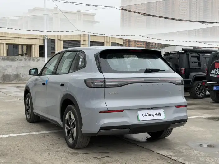 Geely Galaxy E5 2026 Model 530km Voyage Edition – фото 4