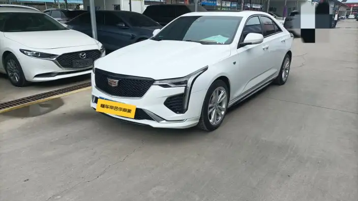 Cadillac CT4 2022 Model 28T Luxury Model – фото 1