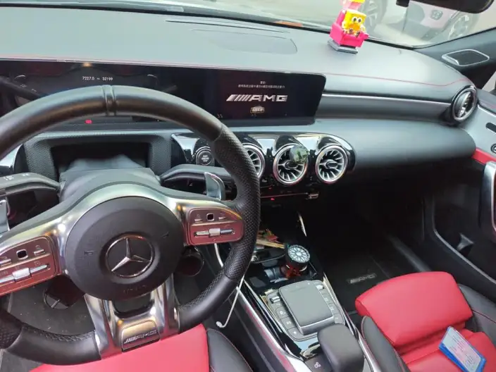Mercedes-Benz A-Class AMG 2022 Model AMG A 35 L 4MATIC – фото 5