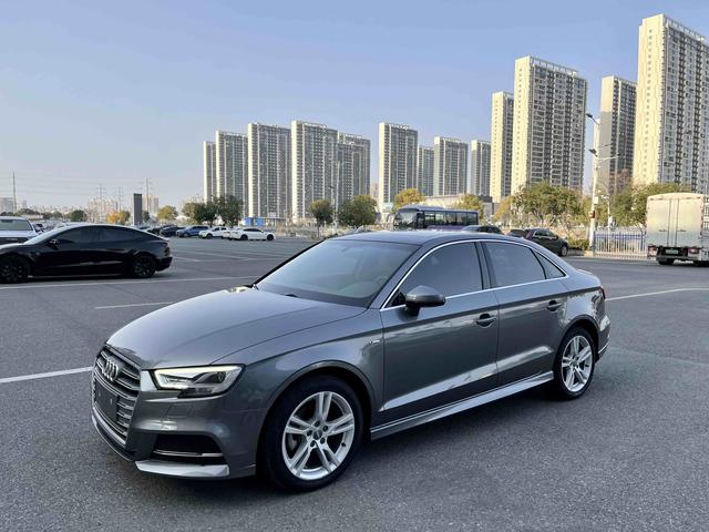 Audi A3 2020 Limousine 35 TFSI Style China VI – фото 1