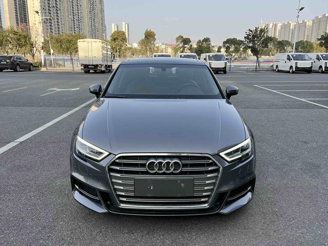 Audi A3 2020 Limousine 35 TFSI Style China VI – фото 2
