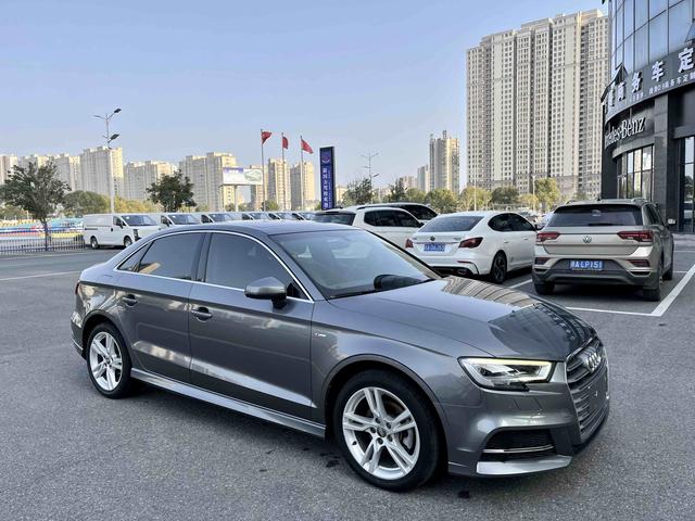 Audi A3 2020 Limousine 35 TFSI Style China VI – фото 3