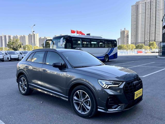 AUDI Q3 Модель 2020 года 40 TFSI Fashion Dynamic – фото 3