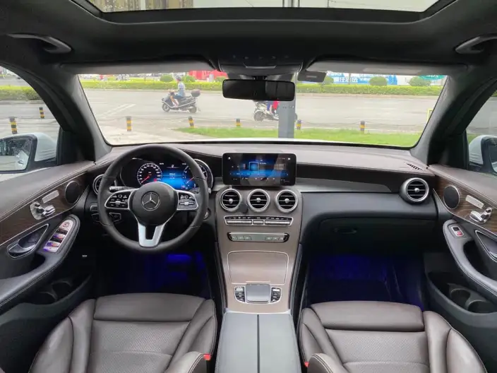 Mercedes-Benz GLC 2022 Model GLC 300 L 4MATIC Dynamic Model – фото 8