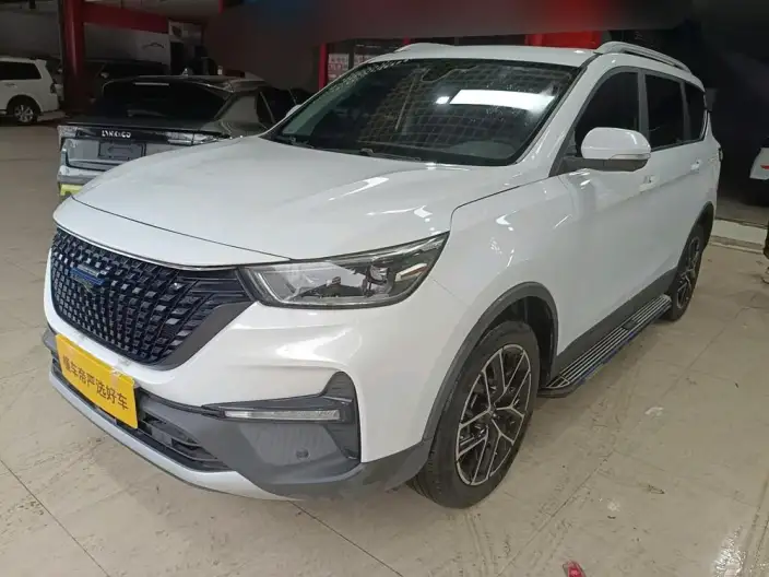 Changan Auchan Cos 2020 Model GT 2.0T Automatic Fashion Smart Connect Model 7 seat