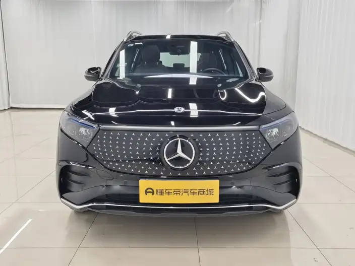 Mercedes-Benz EQB 2025 Model EQB 260