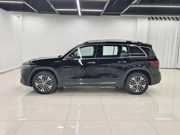 Mercedes-Benz EQB 2025 Model EQB 260