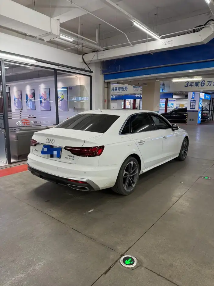 Audi A4 L 2023 Model 40 TFSI Fashion Dynamic Model – фото 6