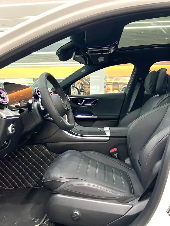 Mercedes-Benz C-Class 2025 Model C 260 L Sports Edition – фото 7