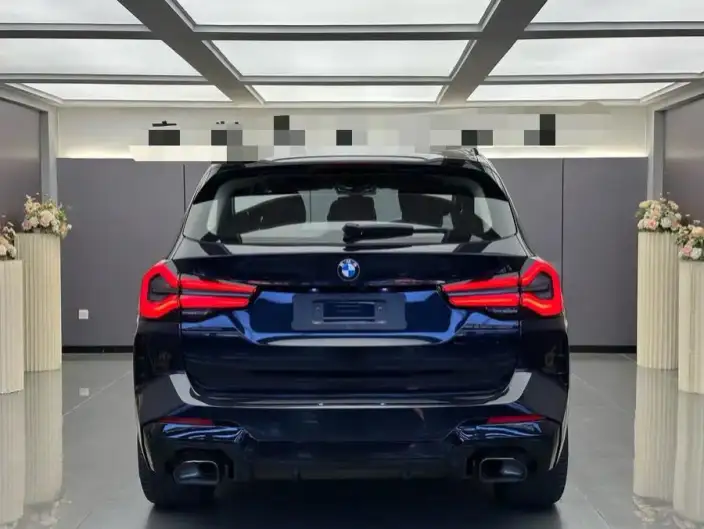 BMW X3 2023 Model xDrive30i Exclusive Model M Night Set – фото 5