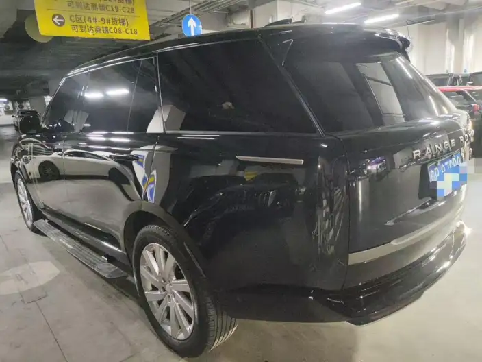 Range Rover 2023 Model 3.0 L6 400PS Shengshi VII seat Extended Edition