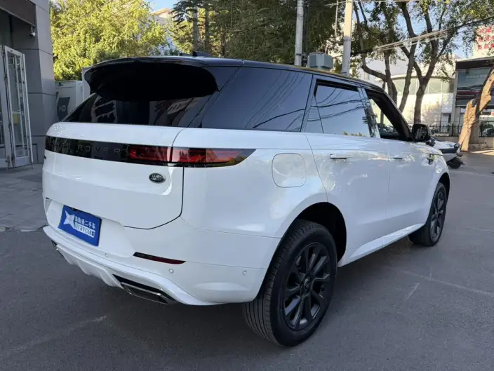 Range Rover Sport 2024 Model 400PS DYNAMIC SE – фото 6