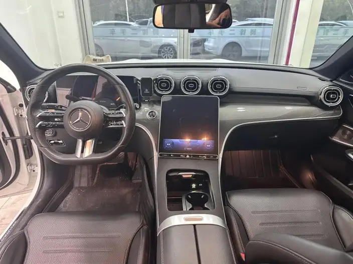 Mercedes-Benz C-Class 2022 Model Facelift C 260 L Sports Edition – фото 8