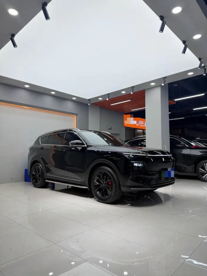 **Jetour Mountain Sea L7** 2024 Model 1.5TD DHT ULTRA – фото 6