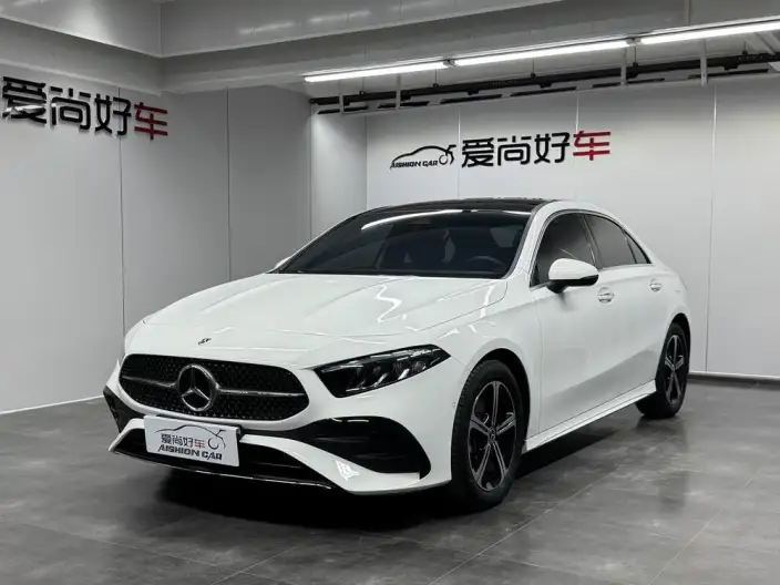 Mercedes-Benz A-class 2025 Model A 200 L Fashion Edition
