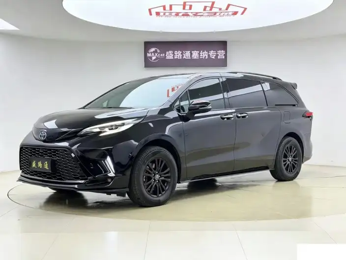 Toyota Sienna 2023 Model Hybrid 2.5L Comfort Edition