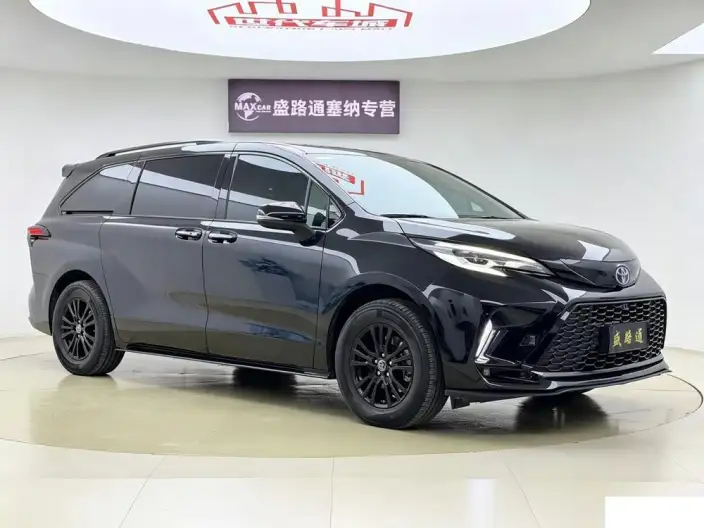 Toyota Sienna 2023 Model Hybrid 2.5L Comfort Edition