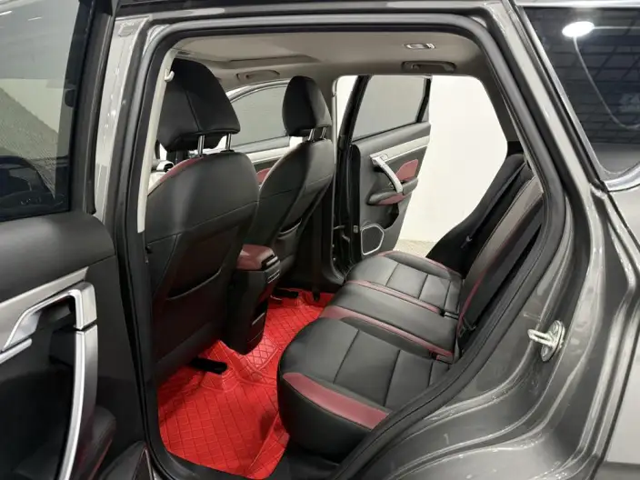 Geely Binyue 2021 Model 240T DCT Diamond Edition – фото 9