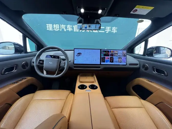 Li Auto i8 2025 Model Standard Edition – фото 7