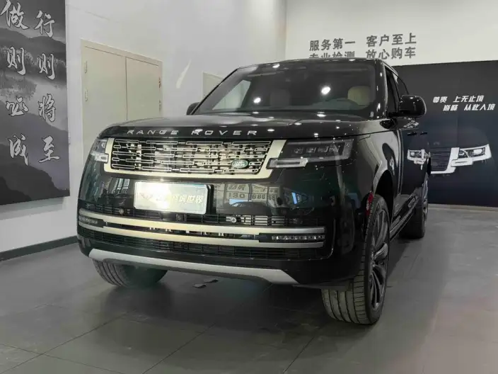Range Rover 2025 Model 3.0 L6 400PS Shengshi Extended Edition