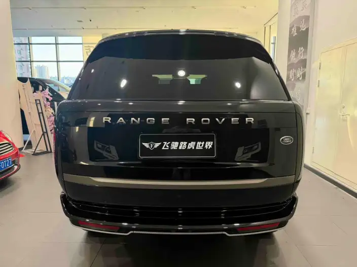 Range Rover 2025 Model 3.0 L6 400PS Shengshi Extended Edition – фото 5