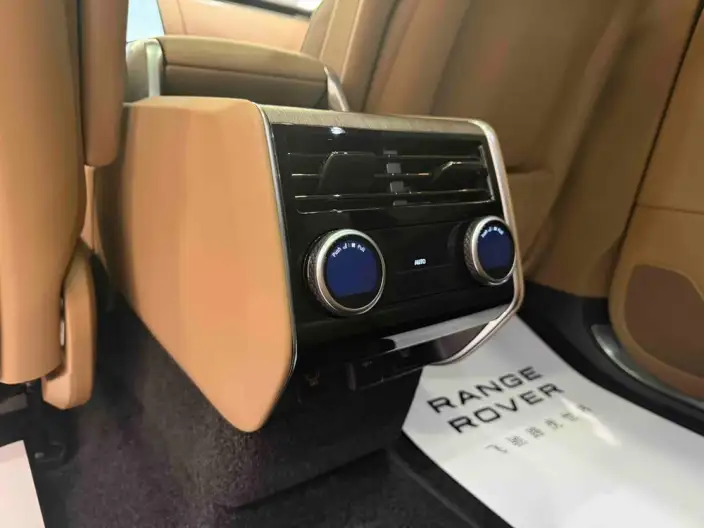 Range Rover 2025 Model 3.0 L6 400PS Shengshi Extended Edition – фото 7