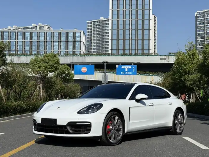 Panamera 2023 Model Facelift Panamera Executive Extended Platinum Edition 2.9T – фото 1