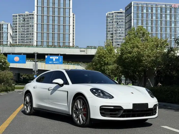 Panamera 2023 Model Facelift Panamera Executive Extended Platinum Edition 2.9T – фото 3